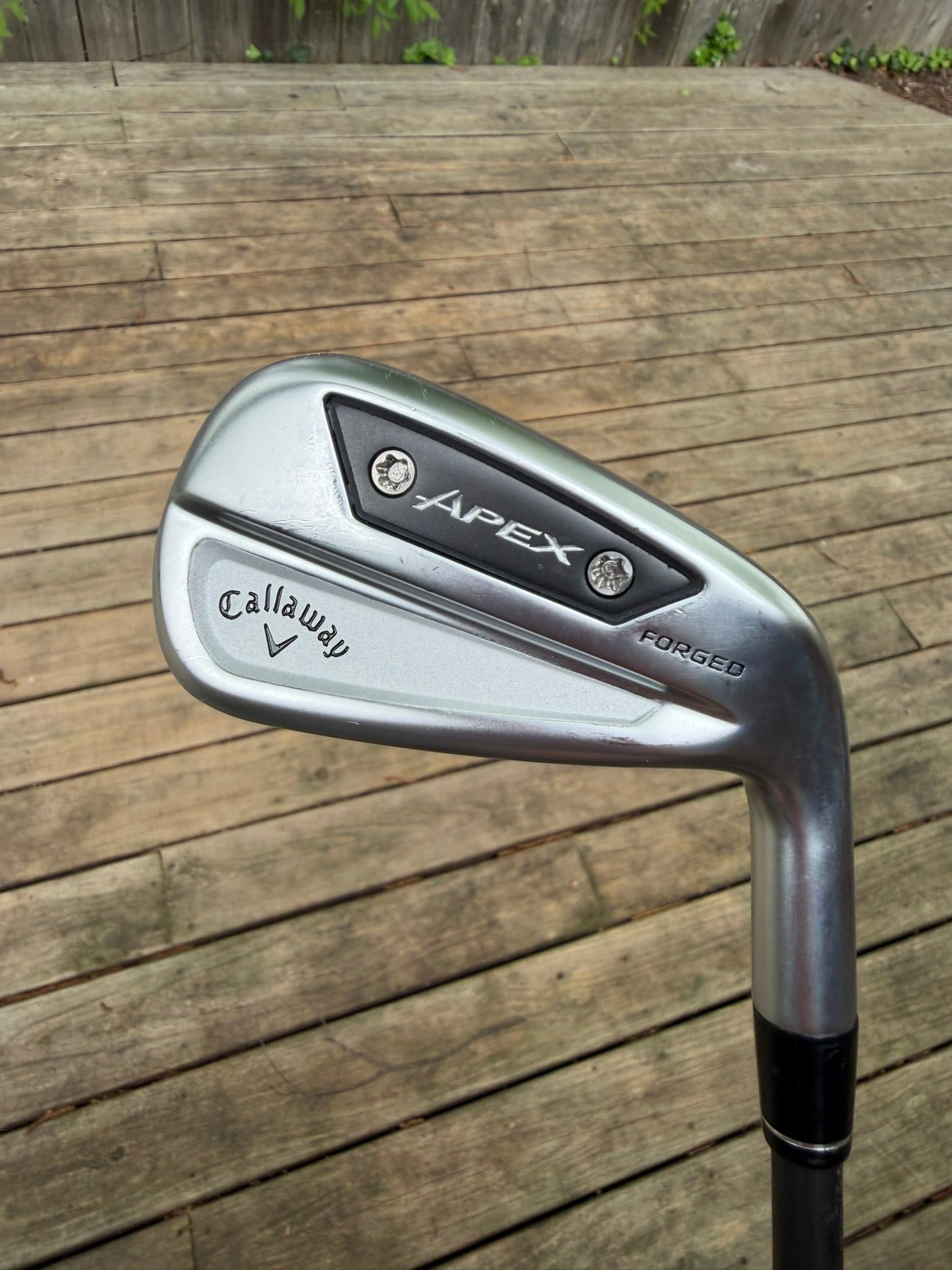 Apex Ai300 Individual Iron