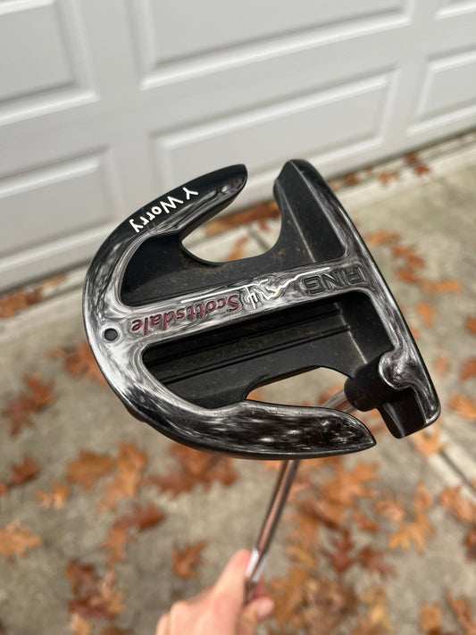 Scottsdale Y Worry Putter